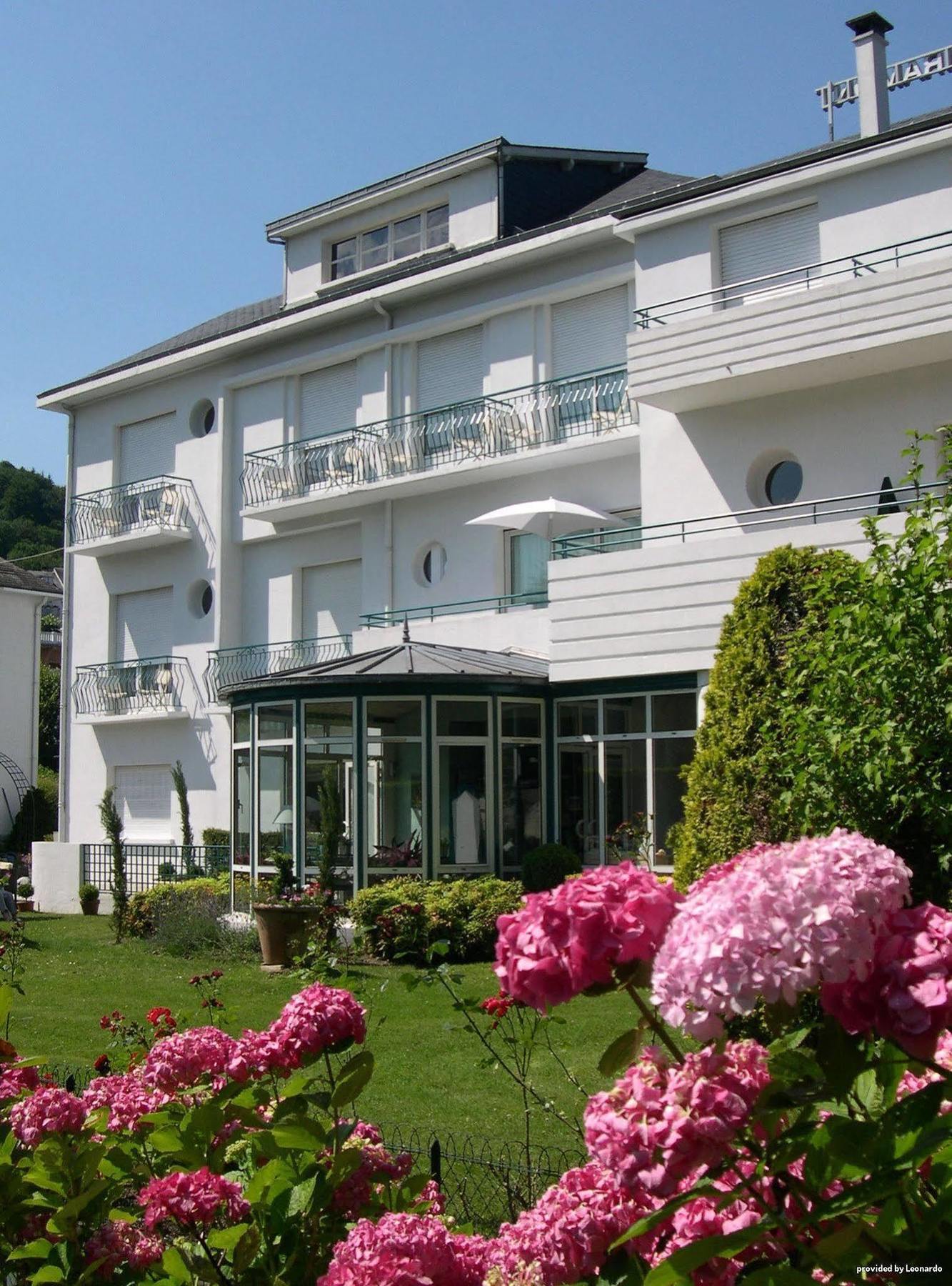Logis Hotel Le Miramont Argeles-Gazost ภายนอก รูปภาพ